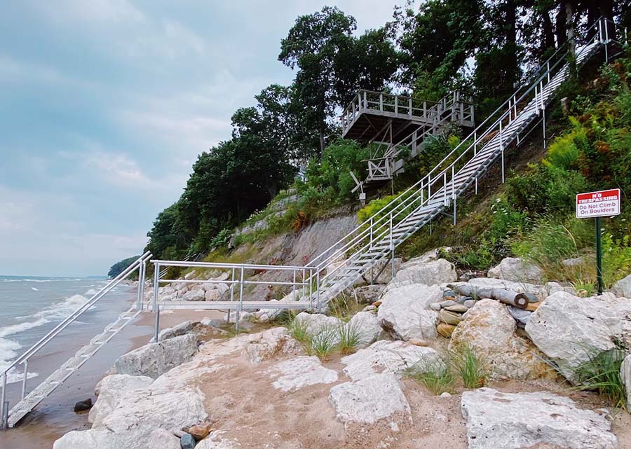 Lake Michigan Outdoor Aluminum Stair Builders