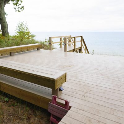 West Michigan Wood Deck Builders