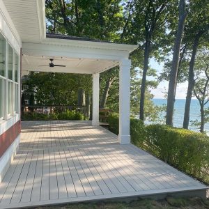 Lake Michigan Deck Builders