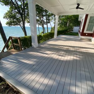 Lake Michigan Deck Builders