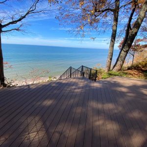 Lake Michigan Deck Builders